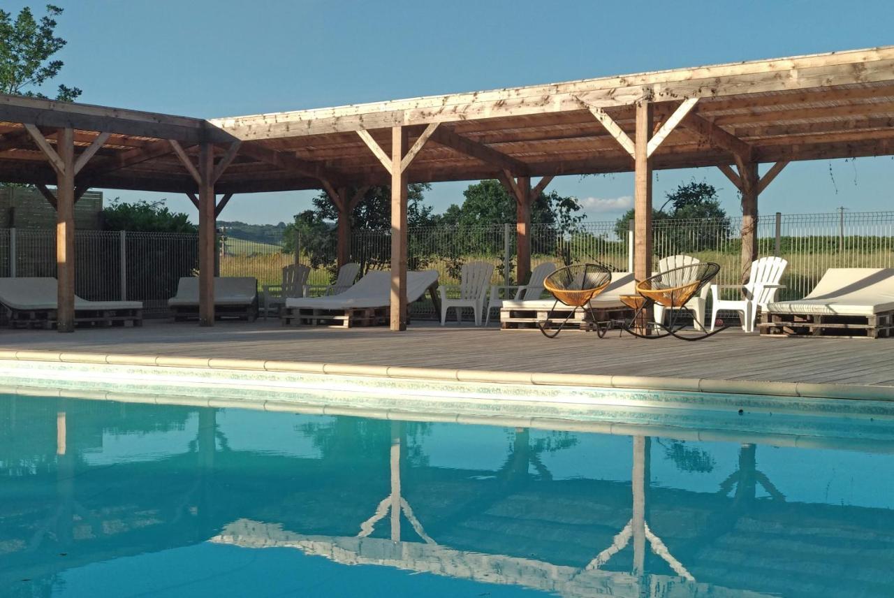 Fongrave Domaine Ramonjavel, Glamping & Alpaca'S B&B 외부 사진