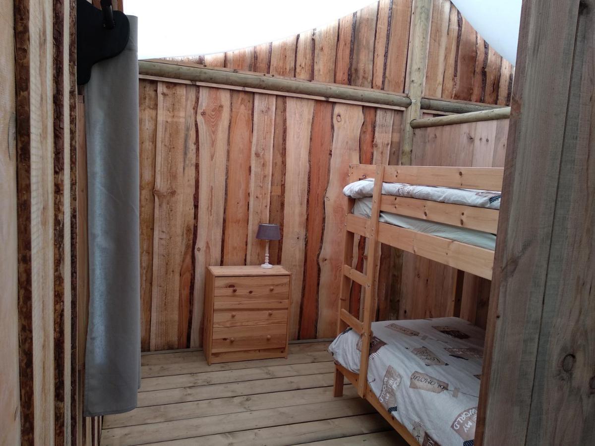 Fongrave Domaine Ramonjavel, Glamping & Alpaca'S B&B 외부 사진